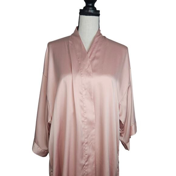 Victoria's Secret Silky Blush Pink Robe Sz M/L Loungewear Elegant honeymoon spa - Picture 1 of 8